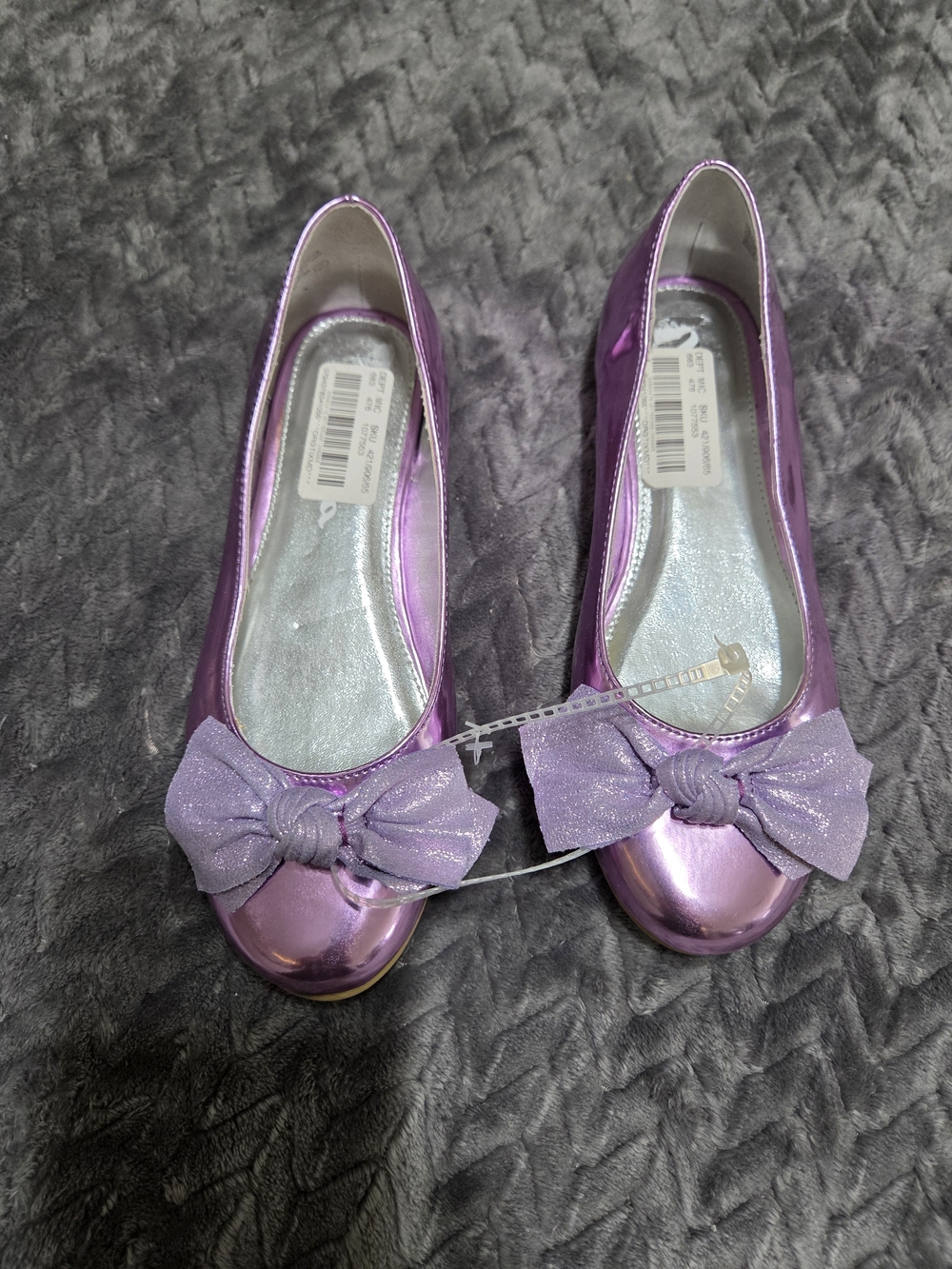 Nina Girls Metallic Lavender Ballet Flats with Glitter Bow